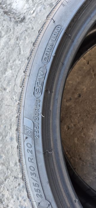 2 anvelope iarna Michelin 255/30/20,dot 2021.Pretul este pe bucata