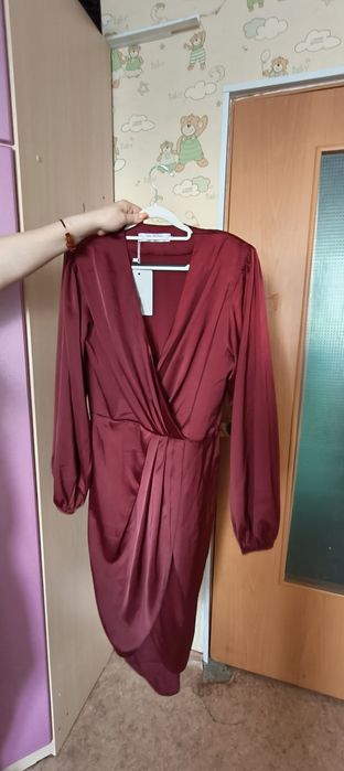 Платья продам на НГ