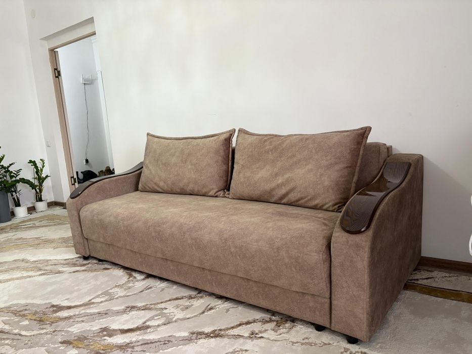 Тез арада срочно диван сатылады