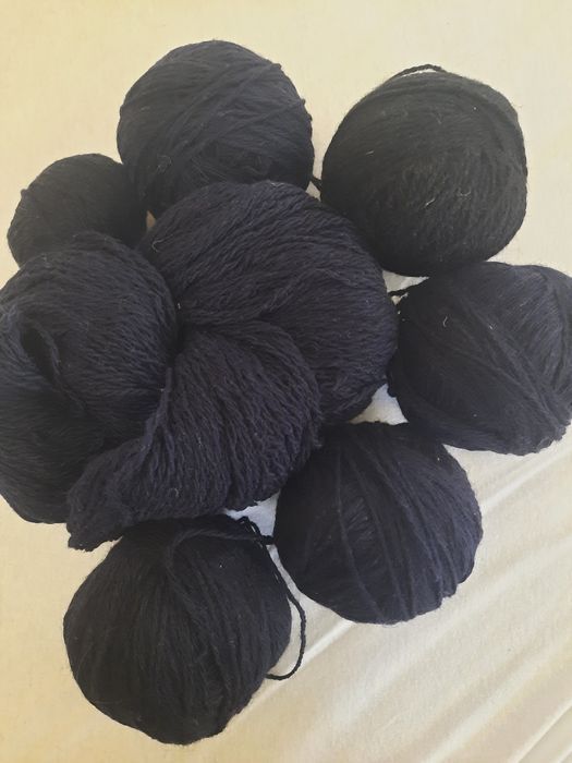 Вълнени прежди ръчно предени