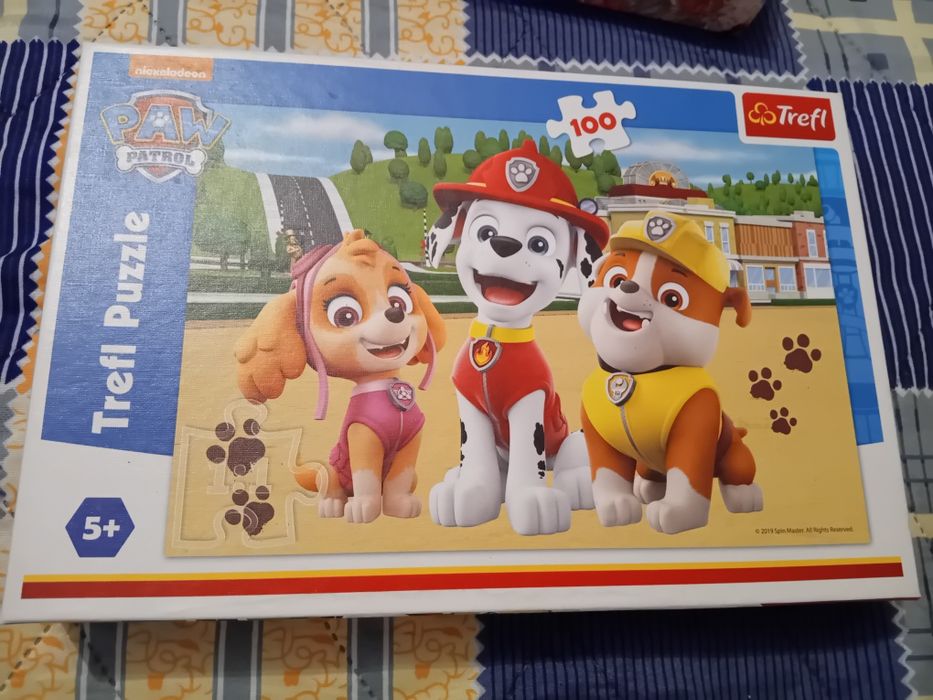 Продавам детски пъзел Пес патрул