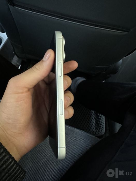Iphone 17 pro max korpusda 15 pro max