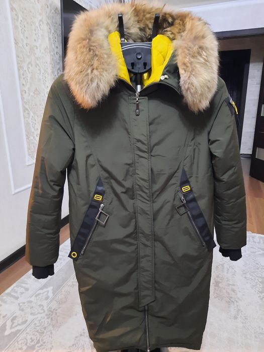 Продам зимнюю куртку, парка