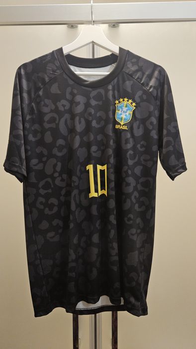 Тениски на Messi и Neymar jr