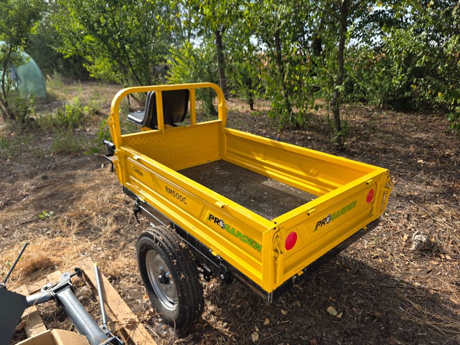 Motocultor 4X4 cu accesorii de grădină