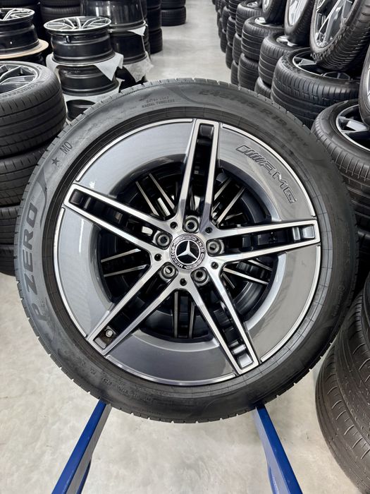 Jante Mercedes E-Class R19 E-Klasse W214 S214 Originale Pirelli 2025