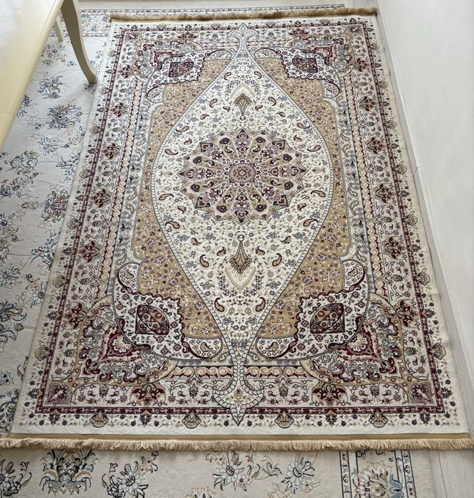 Продается Ковер Кілем