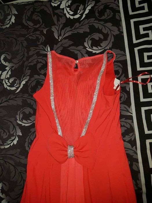 Рокля цвят корал