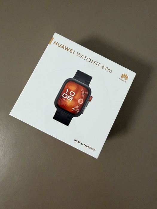 HUAWEI WATCH FIT 4 Pro Black Body with Black Fluoroelastomer Strap, Sigilat