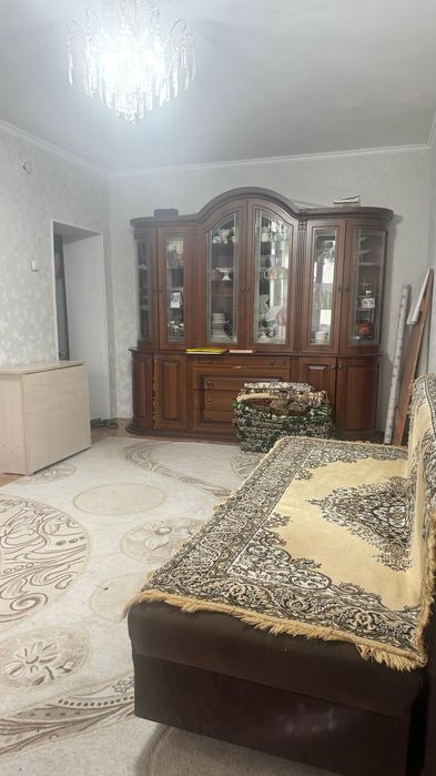 продам двухкомнатную квартиру