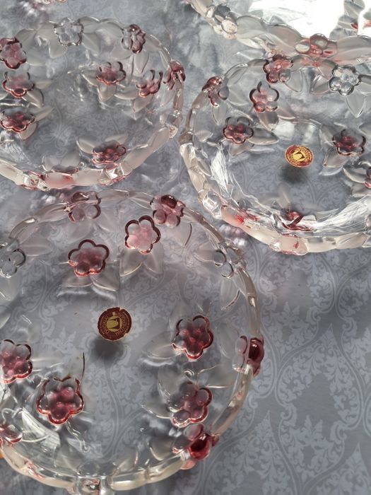 Красивый чешский сервиз