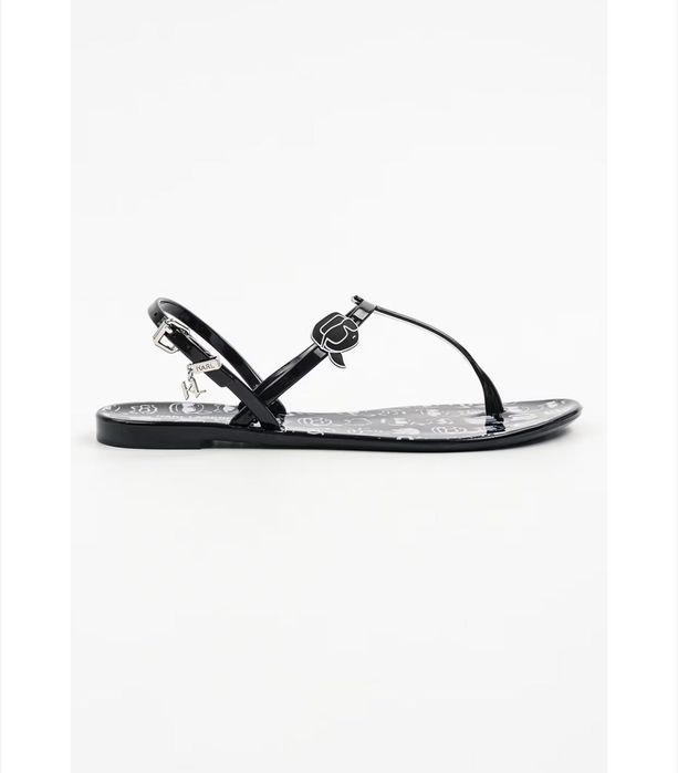 Karl Lagerfeld 41