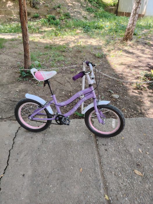 Vând bicicletă pentru copii