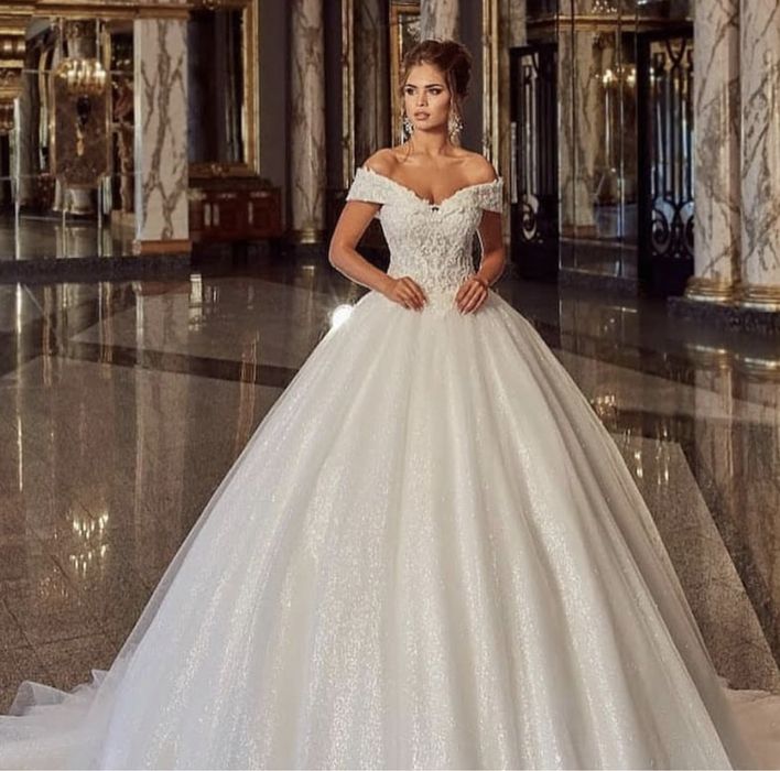 Продам свадебное платье 46р