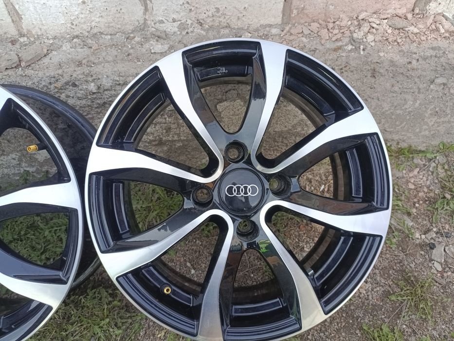 Продам диски на Ауди 80b4