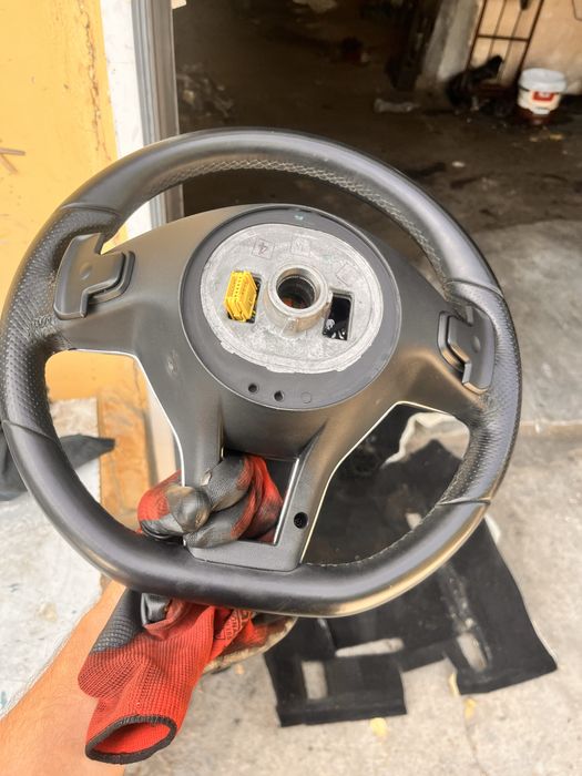 Волан АМГ Mercedes C W204 , E W212 и др.