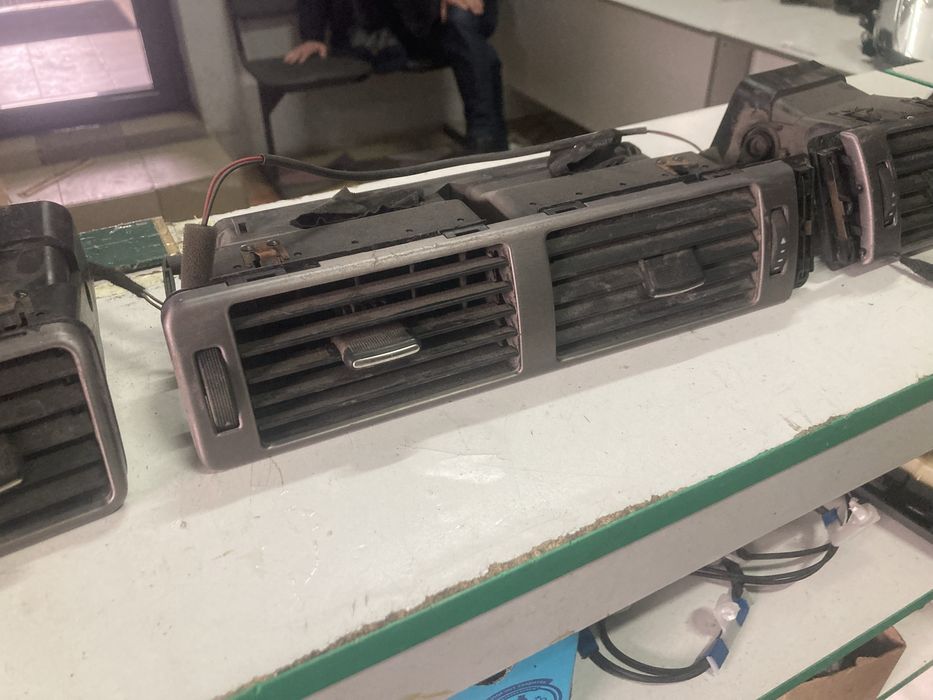 Дефлекторы воздуховоды Ауди А6С5 / Audi A6C5