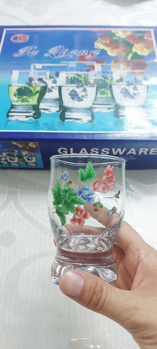 продаются стаканы, 20.000 сум, 6 шт.