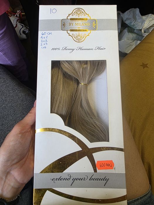 Vând extensii din par natural cu clips.Produs nou