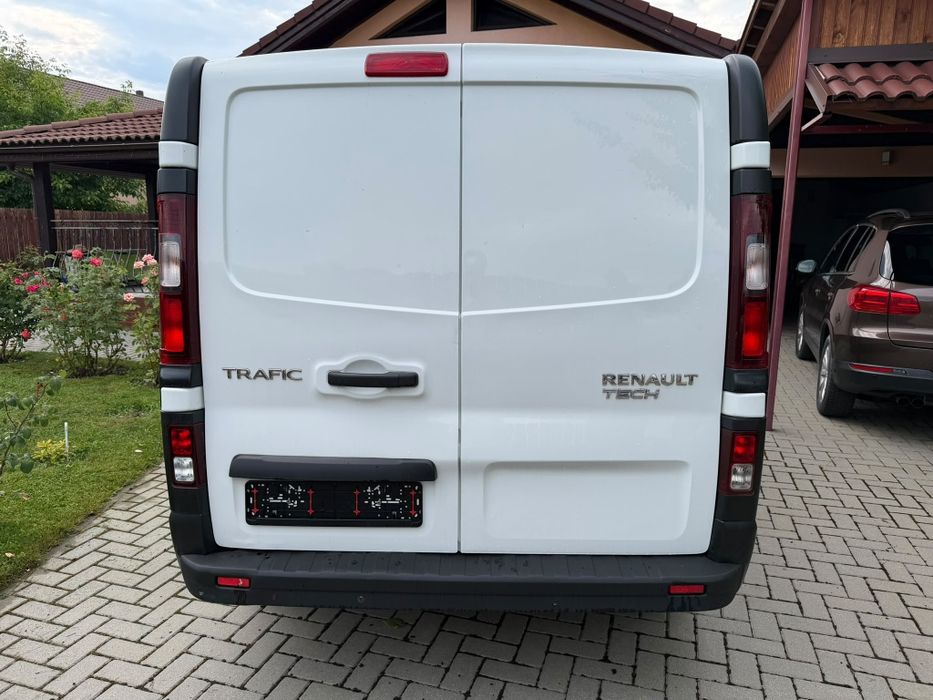 Vând Renault Trafic 1.6 diesel
