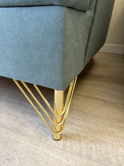 Продам главй диван