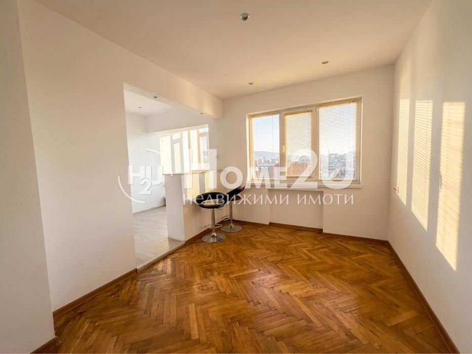 Продава се Четиристаен апартамент в Шумен, Херсон - 100 кв.м за 637 €/кв.м - Снимка #2