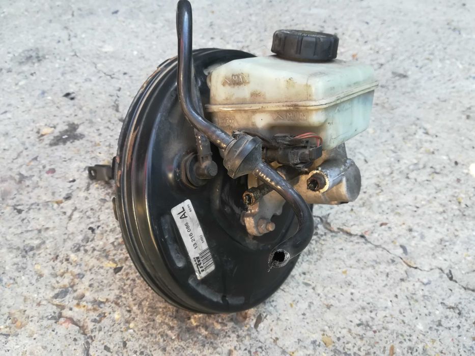 Серво спирачна помпа Opel Astra H J Астра Х Ж