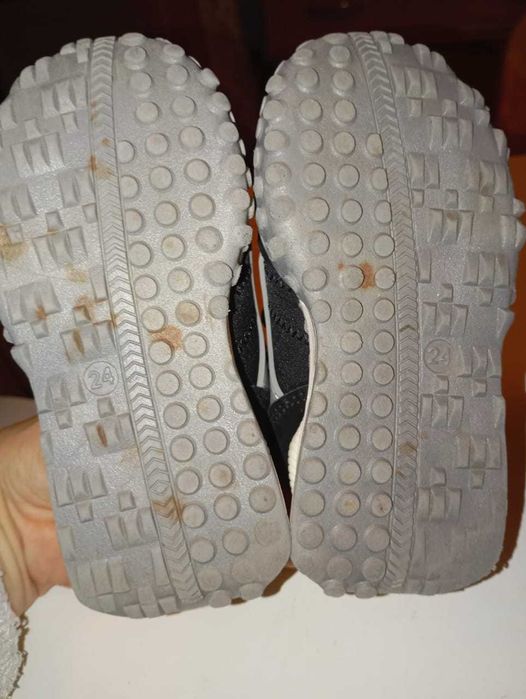 Кроссы для мальчика р 24