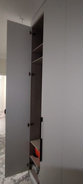 Продам Шкаф прихожая