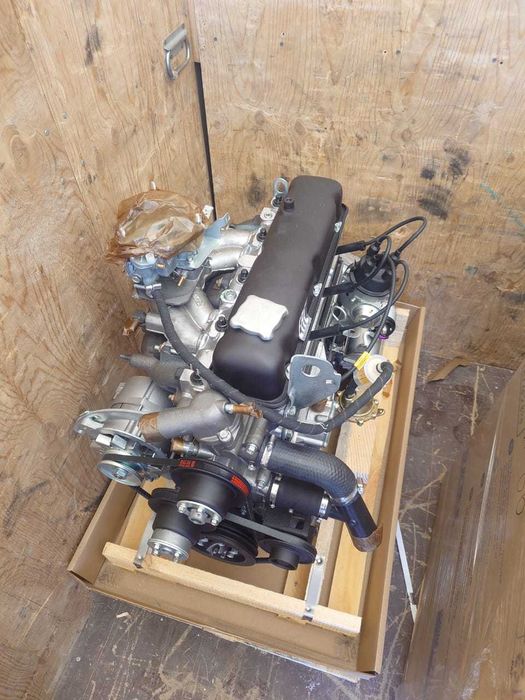 Двигатель в сборе УМЗ 4215 сотка чугун