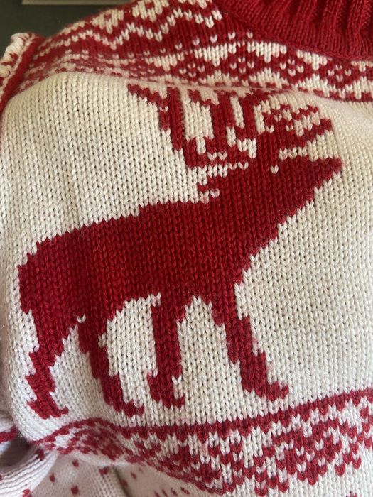 Теплый праздничный свитер, размер М