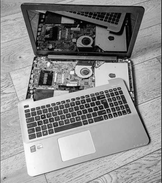 Reparatii, curatare  CALCULATOR / PC / LAPTOP/SteamDeck Titan,  S3