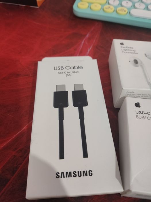 Аксессуары для Samsung и Apple оригинальные