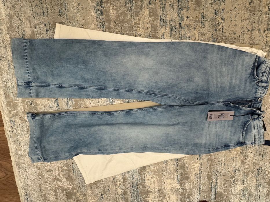 Pantaloni Tommy Jeans, Massimo, Gant, Ralph Lauren