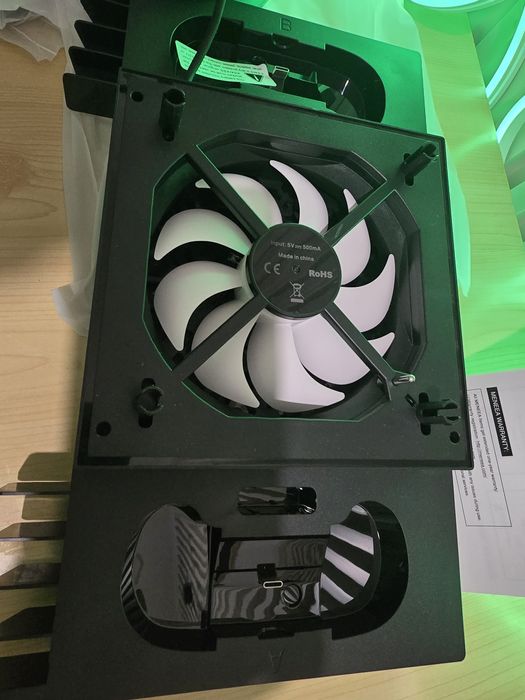 RGB зарядна докинг станция сохлаждащ вентилатор за XBOX Series X