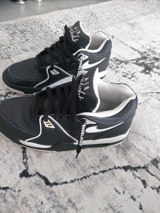 Nike air flight  nr 40