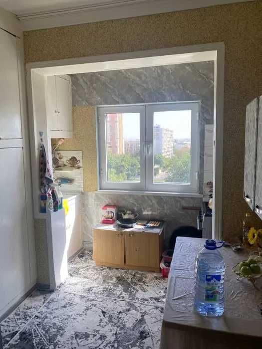 СРОЧНО !! Продается квартира в Яшнабаде 1/7/9 ( 42 кв/м ) Авиасозлар 1