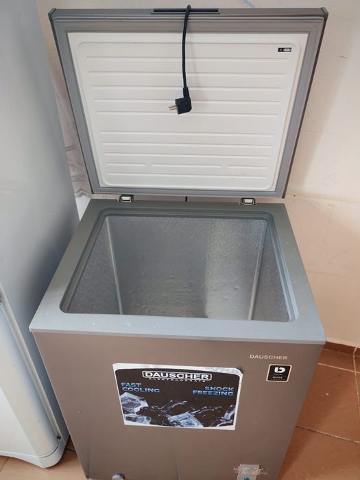 Продаётся морозильник
