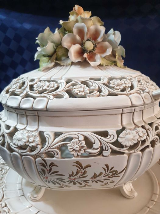 Порц. супник,плато и черпак , Захарница и латиера Severin Handgemalt