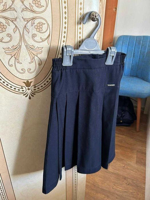 Школьная форма для девочки 2-4 класс