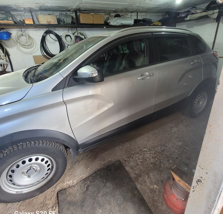 Продам автомобиль LADA  XRAY Gross Luxe Prestige