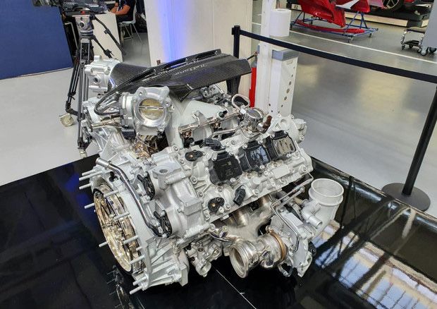 Motor Maserati Ghibli Quattroporte levante cod M156B 6822109 cu garantie 1 an
