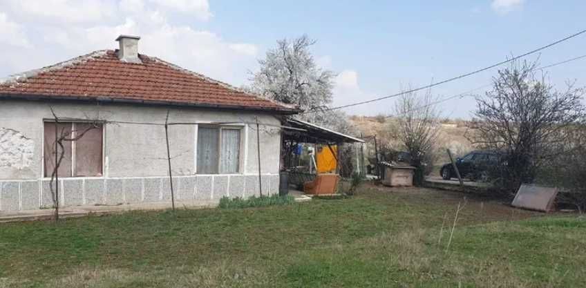 Продава се Къща в с. Чешнегирово, Област Пловдив - 70 кв.м за 241 €/кв.м - Снимка #1