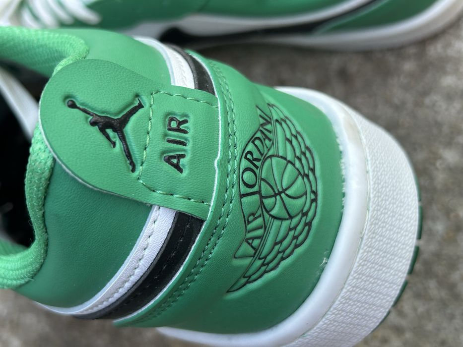 Nike Air Jordan 1 Low "Pine Green" - Неносени, размер 43/44/45