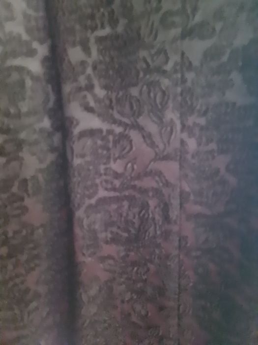 Продава официална черна рокля