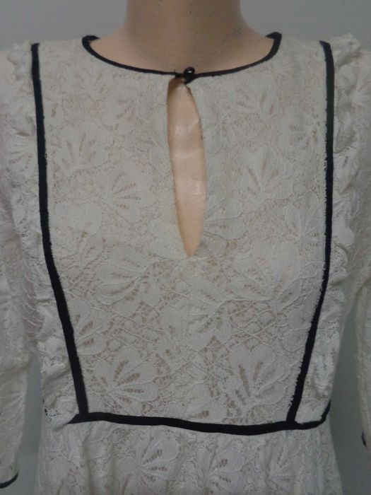 Rochie EMME By Marella dantela alba marimea 46