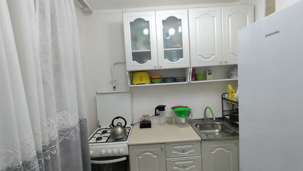Продается 2х комнатная квартира, центр.