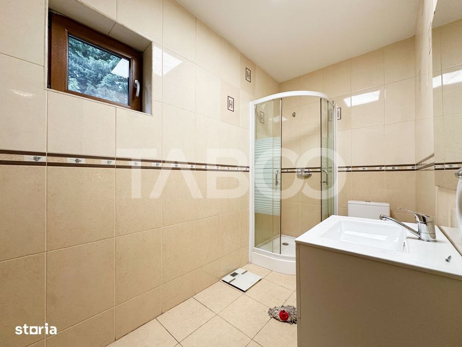 Apartament 3 camere cu parcare de vanzare Andrei Muresanu