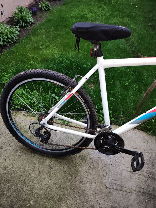 Bicicleta de vânzare