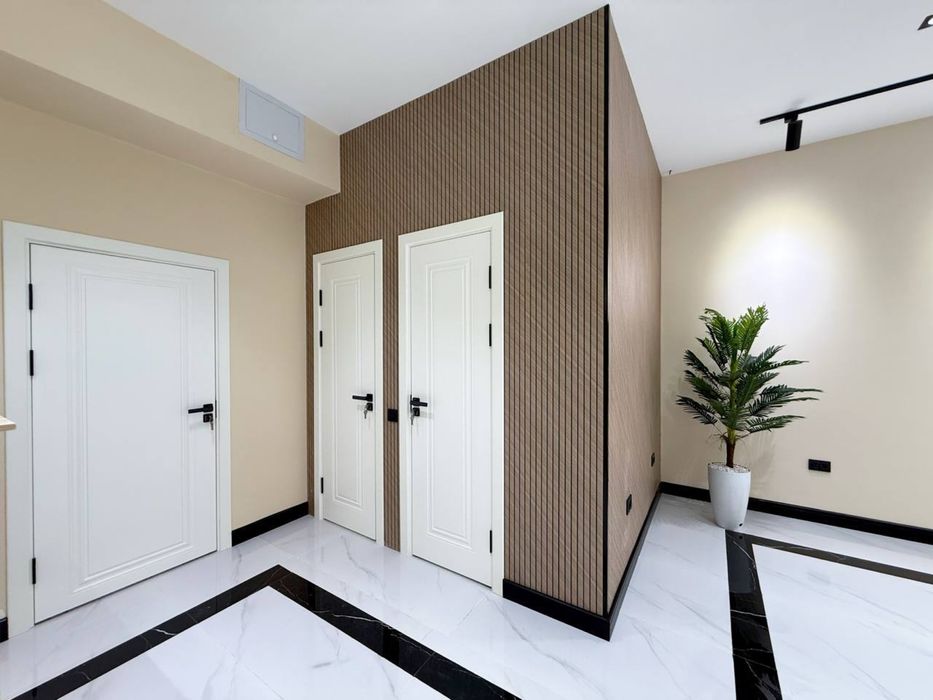 Срочно сдается метро новза 100м2 евроремонт